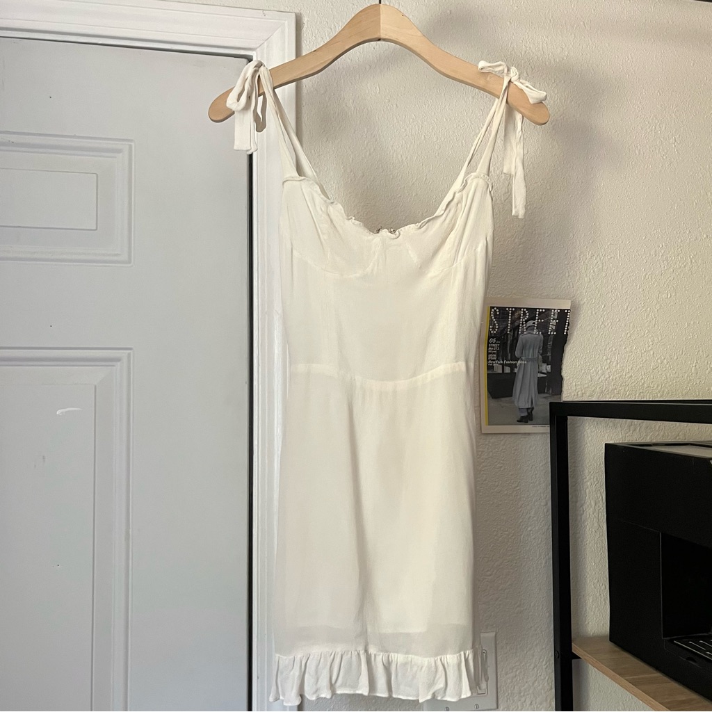 Reformation White Viscose Sleeveless Mini Dress